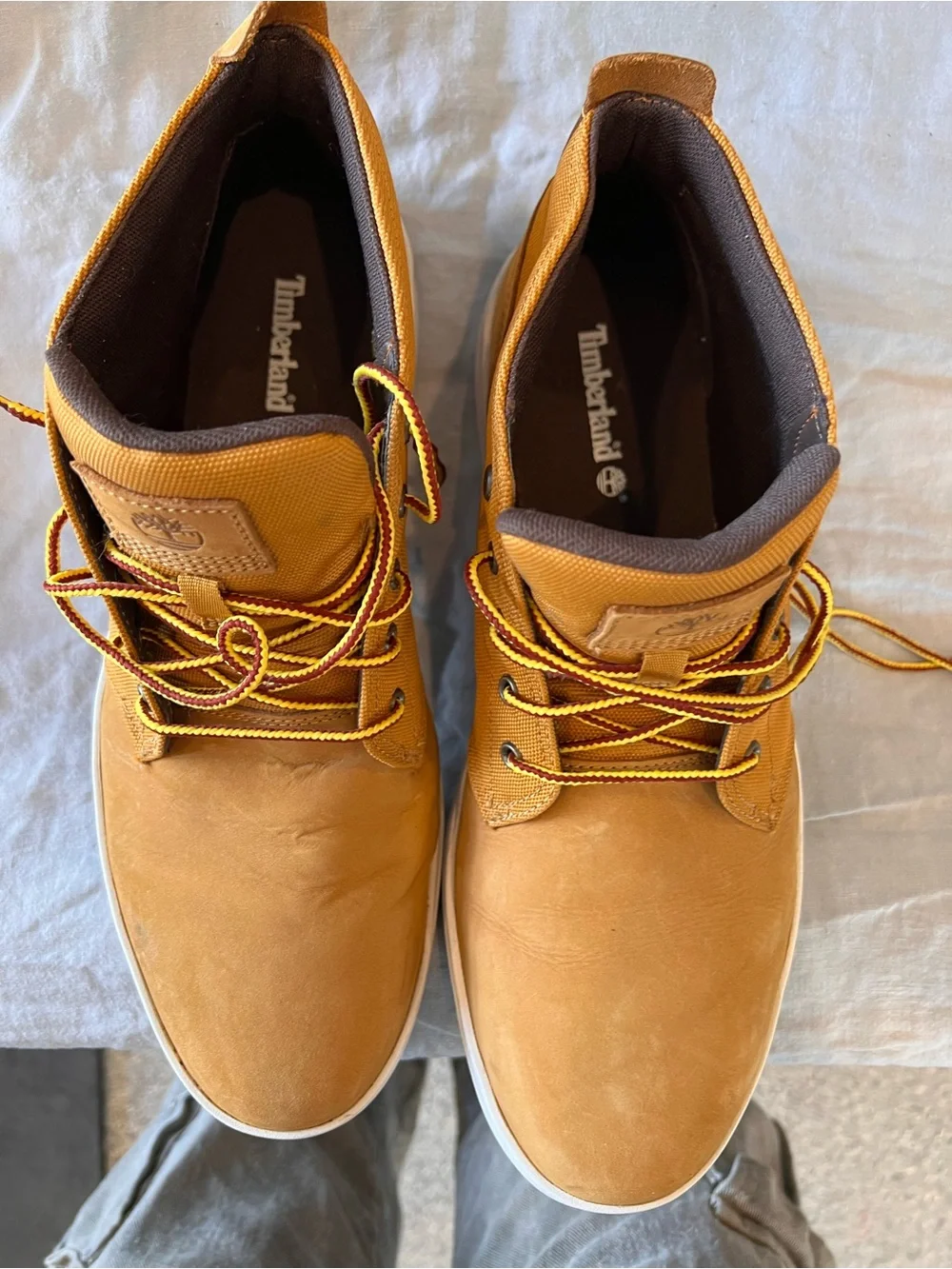 Timberland Wheat Leather Chukka Boots in Tan